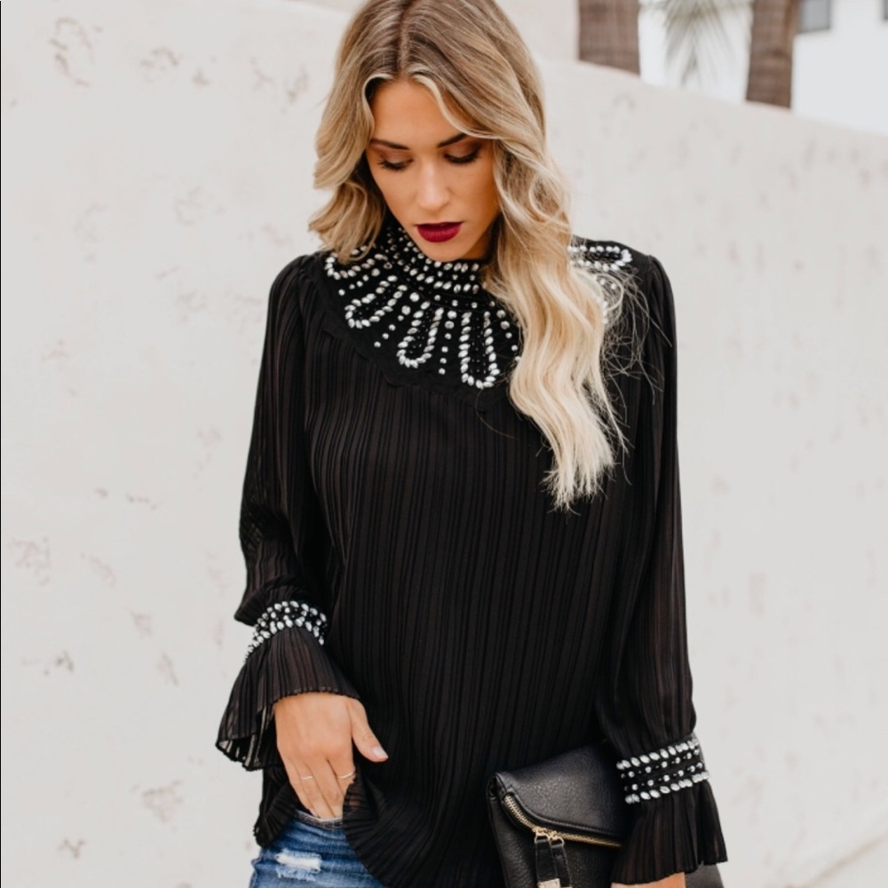 NWT - Moonlight Sonata Embellished Top Sz M